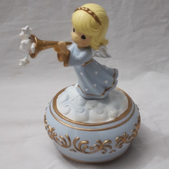 Precious Moments Other - 2009 Precious Moments Trumpeting Musical Angel